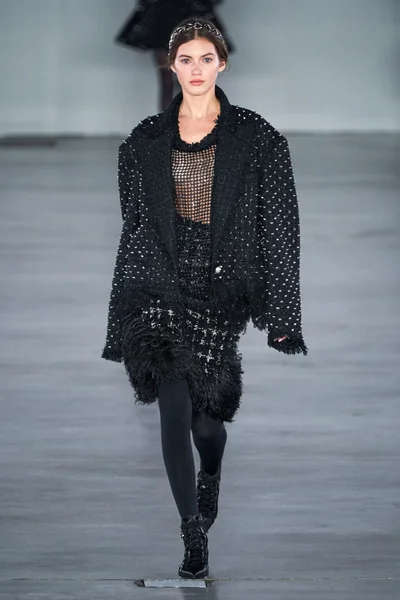 Look 1
